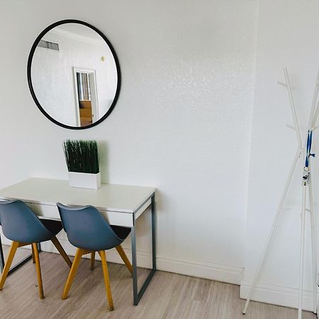 Miami Hollywood Great Two Bedroom Apartment With Channel View 006-22Bvic Extérieur photo
